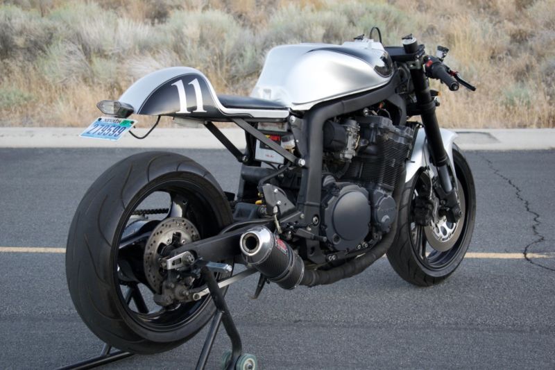 SUZUKI GSX-R 1100